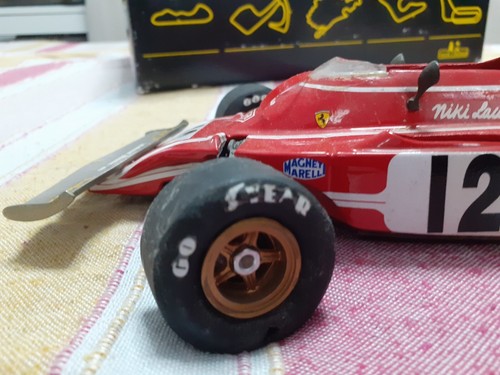 1:18 TWIN CRONO FERRARI 312 B3 74 AUTO DA CORSA F1 NIKI LAUDA ROSSO - Foto 13 di 18