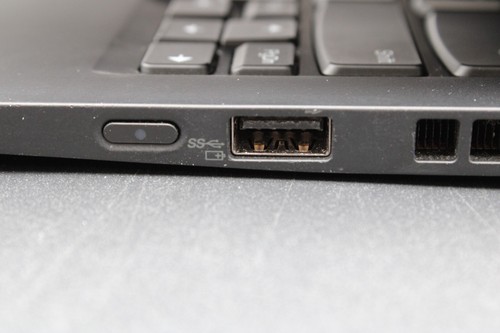 Lenovo ThinkPad X1 Carbon 7. generacji 14" używany (i7-8665U, 16 GB RAM, 512GB SSD) - Zdjęcie 4 z 8