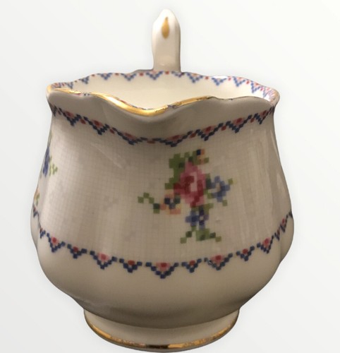 Royal Albert Creamer Bone China Petit Point Needlepoint Flowers Gold Trim Roses - Picture 4 of 7