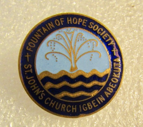 VINTAGE BRUNNEN DER HOFFNUNGSGESELLSCHAFT - ST. JOHNS CHURCH, IGBEIN, ABEOKUTA ABZEICHEN