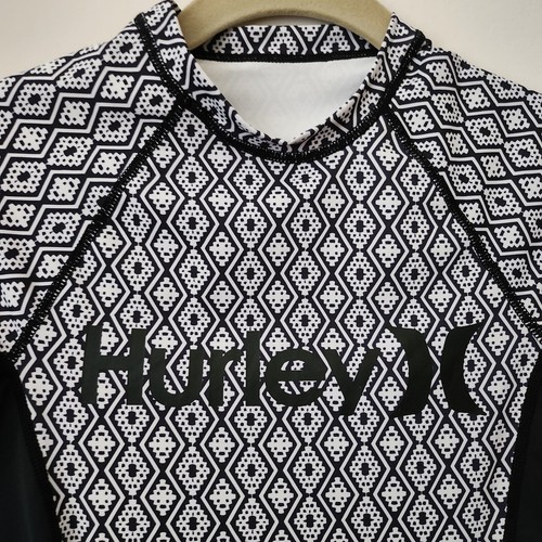 Hurley Active/Sportswear Workout Surf Rash Guard Shirt S UPF 50+ Sun Protection - Picture 3 of 10