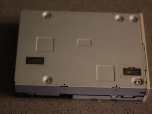 NEC DV-5700A Internal 40x IDE ATA PATA DVD-ROM ATAPI Drive - Picture 5 of 6