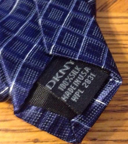 DKNY Donna Karan Men's Silk Tie Blue Diamond Stripes Businessman Special USA - Picture 3 of 4