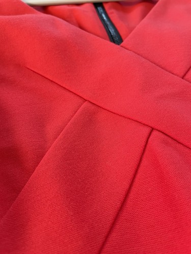 Classiques Entier Red Bodycon Sheath Dress Ponte Knit Cap Sleeve Size 8 NWOT - Picture 7 of 10