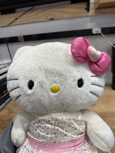 Peluche De Colección Hello Kitty Build a Bear 18" Blanco Esponjoso con Arco Corazón Rosa Original - Imagen 9 de 11