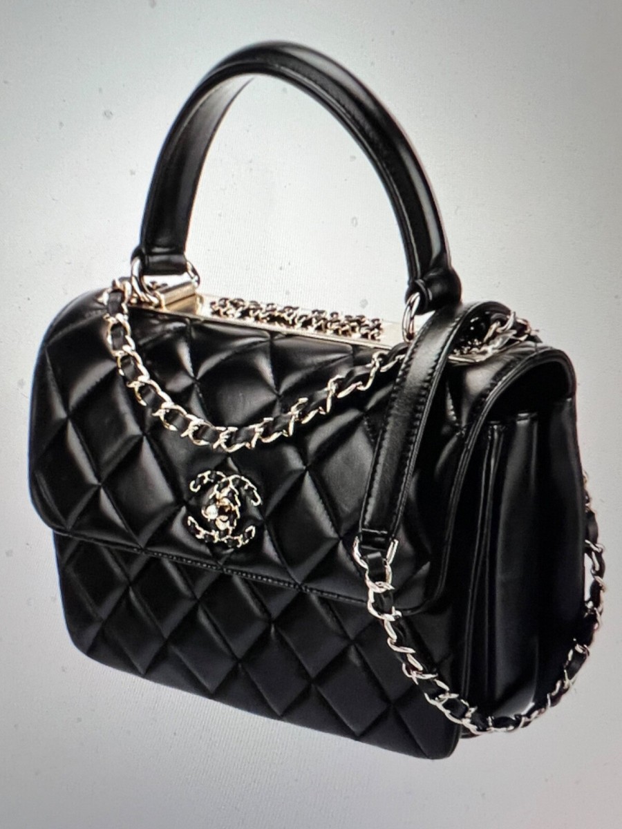 CHANEL 23P NEW TRENDY BLACK LEATHER CC LOGO CHAIN TOP HANDLE CHANEL 23P NEW TRENDY BLACK LEATHER CC LOGO CHAIN TOP HANDLE
