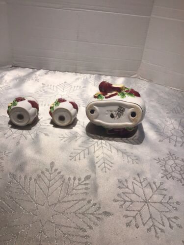 Apple Themed Ceramic Napkin Holder And Salt And Pepper Shaker Set - Picture 5 of 6