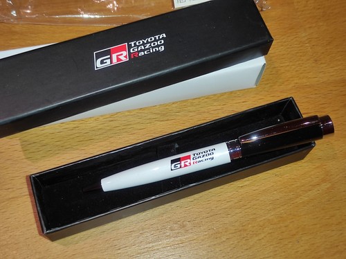 Bolígrafo genuino Toyota Gazoo Racing TGR TY12P GR86 Corolla Supra Yaris - Imagen 5 de 6