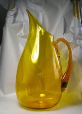 A Vintage 1960's Winslow Anderson Blenko Blown Glass Pitcher