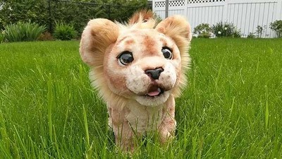 Disney The Lion King Mighty Roar Simba Interactive Plush Toy 630509796489 | eBay