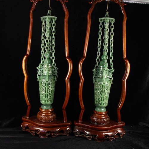 Chinese Exquisite Handmade Flower Hollow carving Hetian Jade Statue chain bottle