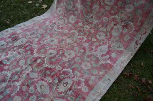 Vintage Floral Turkish Oushak Rug in Muted Colours 5'1" X 9'1" - Picture 7 of 12