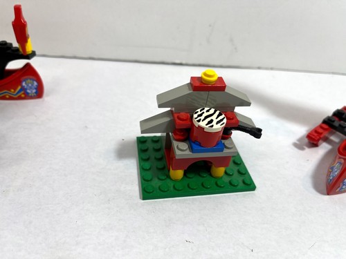 LEGO Pirates I LOT: Islander Catamaran 6256 (1994) + boats from 6292 + 6236 - Picture 5 of 8