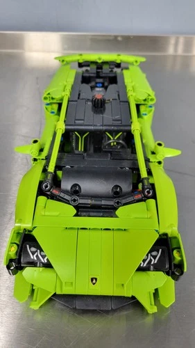 LEGO® Technic 42115 Lamborghini Sian FKP 37 Super Car Preowned Built