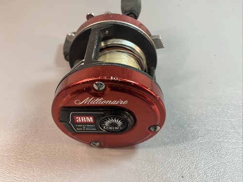Vintage Daiwa Millionaire 3RM Level Wind RH Baitcasting Angelrolle. (V159).