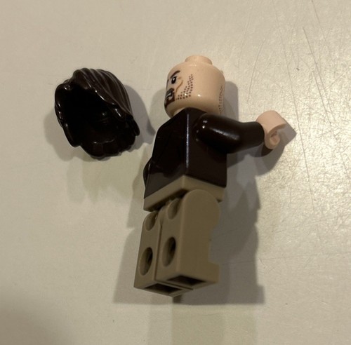 LEGO Minifigura Señor de los Anillos Aragorn Piernas Bronceadas Oscuras - LOR017 - Imagen 3 de 4