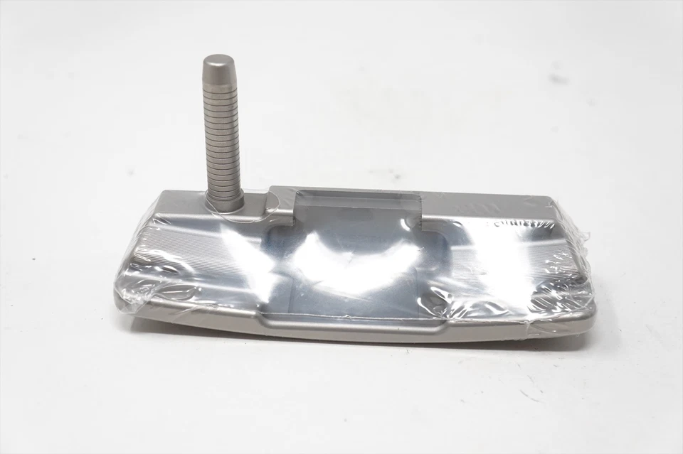 New Edel Eas 1.0 Putter Club Head Only Missing Weights 1281467 - Image 4 of 4