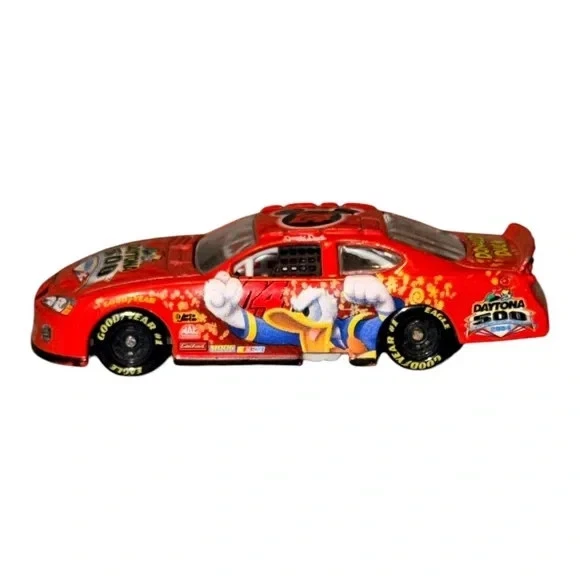 Disney Donald Duck Daytona 500 Diecast Car 2004 Red 1:64 Scale Nascar EUC - Image 2 of 4