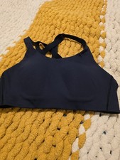 Lululemon Women  s High Impact Energy Bra Size 36C Navy