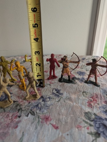 Vintage Lot MPC & Other Cowboys Indians Western Pirate Warrior Plastic Figures - Picture 15 of 21