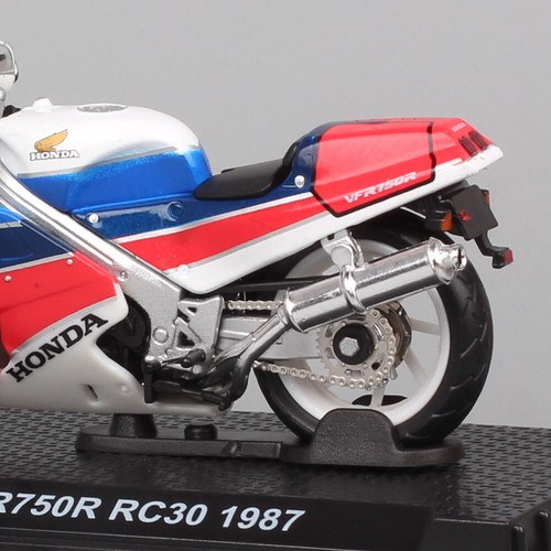 1/24 Tiny Scale Honda VFR750R RC30 1987 Diecast Motorcycle Model Racing Kids Toy - Picture 9 of 17