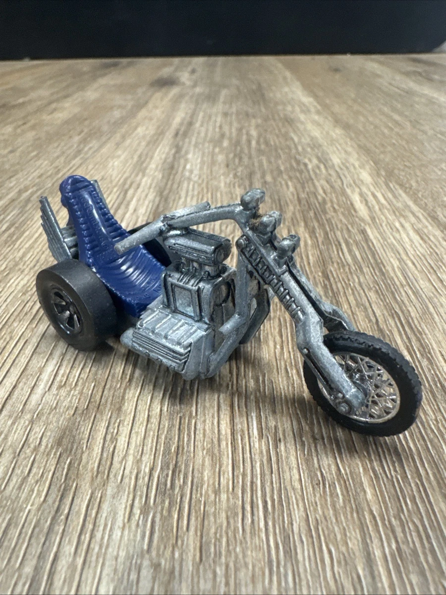 Hot Wheels Rrrumblers Blue Vintage Manufacture Diecast Cars
