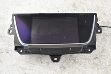 Audio Equipment Radio Control Panel Includes Display Screen OEM 17 XT5 397775