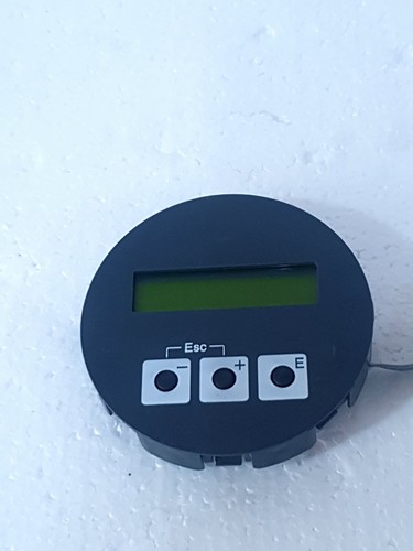 ENDRESS HAUSER 71138099 FLOW METER LCD DIGITAL DISPLAY - Picture 7 of 9