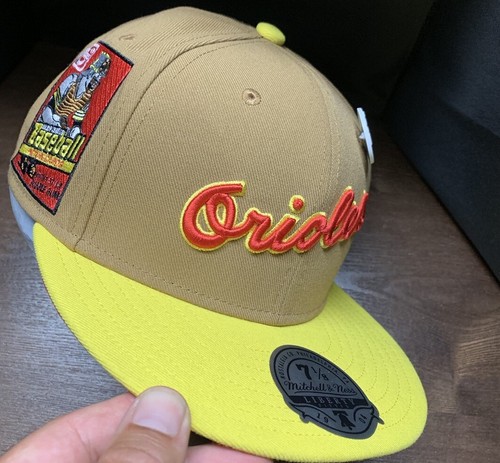 Baltimore Orioles Mitchell & Ness x Topps Hat Fitted 7 1/8 Size W/ Pin Mens Cap - Picture 7 of 15