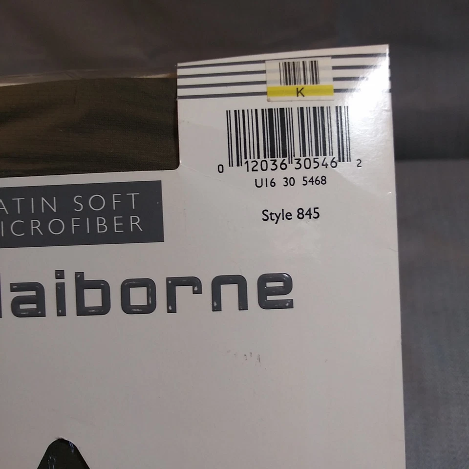 Pantimedias Liz Claiborne Light Opacas Microfibra Control Largo Top Olive II Foto 4 de 4