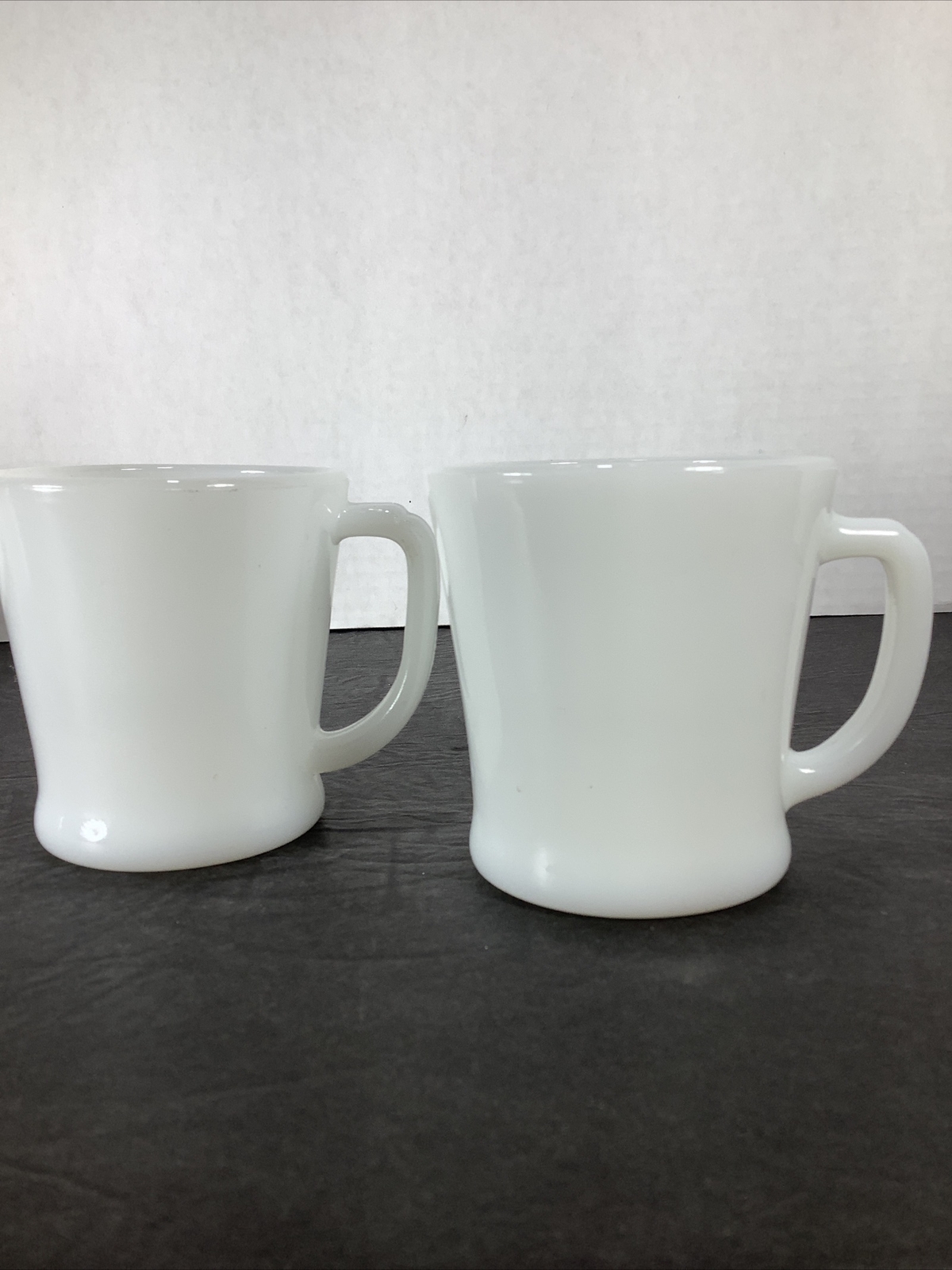 Set Of 2~ Vintage White Milk Glass “ Fire King” Coffee/Tea Cups Mugs D Handle