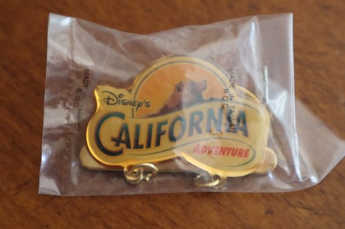 Disneyland California Adventure Annual Passholder Preview Disney Pin Vintage - Picture 3 of 9