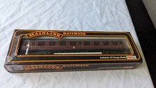 Mainline OO 37107 British Railways SK 2nd-class corridor coach in maroon boxed