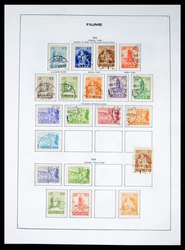 Lot 40484 Stamp collection Fiume 1919-1924 on albumpages. - Picture 6 of 10