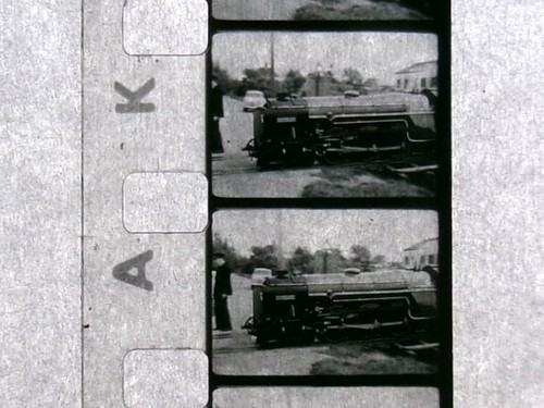 Six 8mm RAILWAY FILMS Bluebell, York, Western Region, NineElms, Midland, RH&DR - Picture 23 of 24