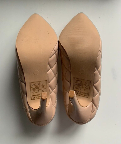 Glamorous Quilted Court Shoe In Camel Size UK 4 - Used in good condition - Picture 6 of 6