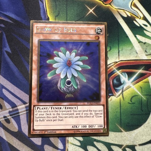 Yugioh! Glow-Up Bulb PGL2-EN033 Gold Secret Rare 1st Edition NM - 第 1/2 張圖片