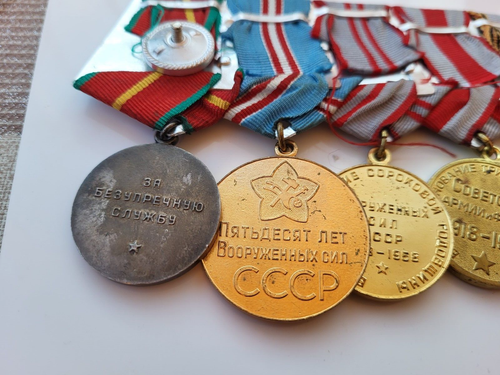 Set WWII Medal Capture of Berlin, Liberation of Warsaw, Victory Over Germany+DOC - Picture 11 of 17