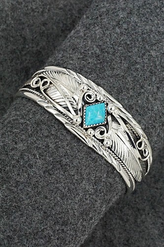 Turquoise & Sterling Silver Bracelet - Davey Morgan - Picture 8 of 8
