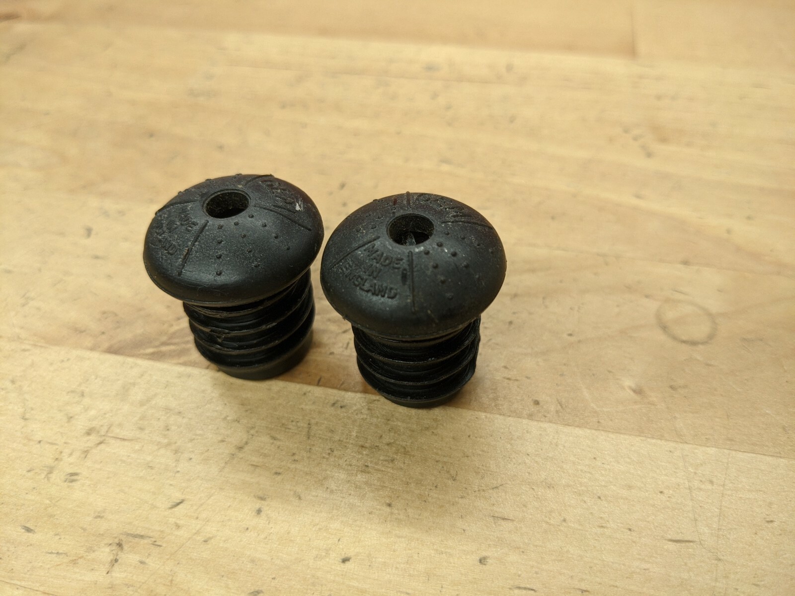 Vintage Muscle bike bicycle GEM England Handlebars Bar end plugs caps