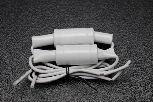 2 PCS BASS BLOCKERS CROSSOVER CAP 5600HZ @ 4 OHM BLOCKER TWEETERS FAST SHIP BB7 - Picture 4 of 8