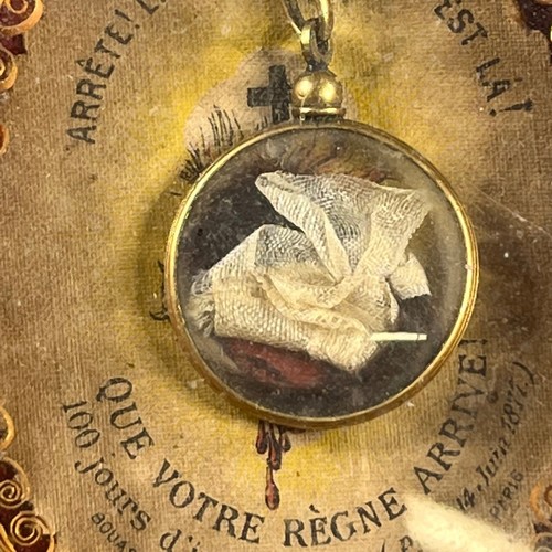 Cadre Reliquaire en Bois, Verre Bombé avec Paperolles et Pendentif Cheveux XIXe - Picture 5 of 9