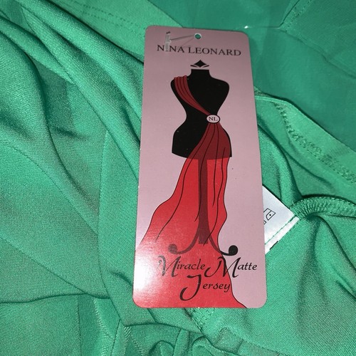 Nina Leonard V-Neck Chiffon Overlay Top Bright Green size 1X NWT - Picture 12 of 12