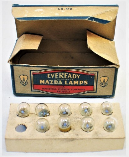 Scatola lampada vintage Eveready Mazda & 9 lampadine - Mazda 50 6-8V 1C.P. Indicatore - Foto 4 di 6