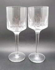 WEDGWOOD ENGLAND CRYSTAL WWC2  PATTERN  Wine Glass or Goblet - 6-3/4" Set Of 2 