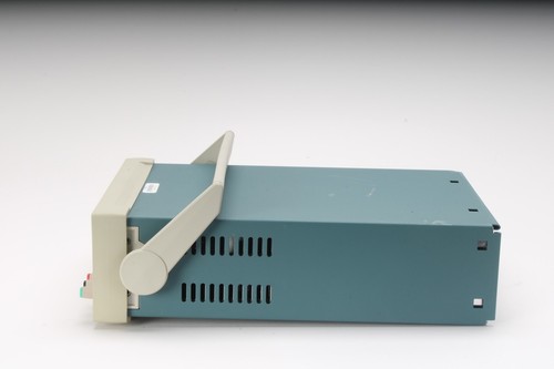 Tektronix PWS2323 DC Power Supply With Handle - Picture 6 of 6