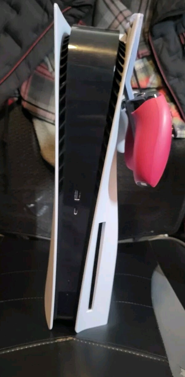 Picture 2 of 5