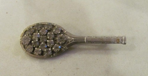 Spilla racchetta da tennis vintage tono argento strass PIn 2,25" - Foto 3 di 4