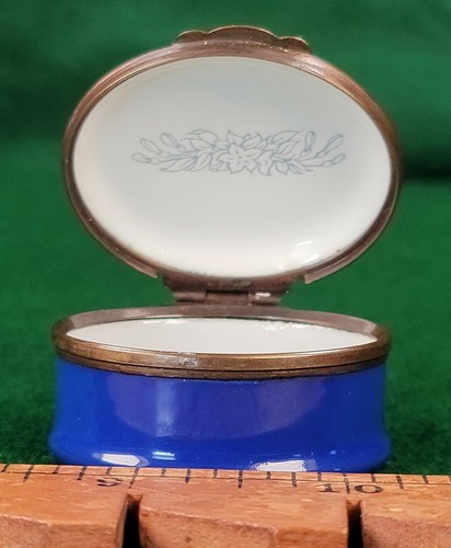 Vtg. Crummles Enamel Trinket Jewelry Box This and the Giver are Thine for Ever - Picture 9 of 12