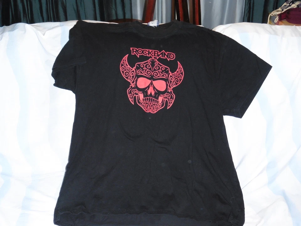 Camiseta “Rockband” Gran Imagen (L) Foto 2 de 2
